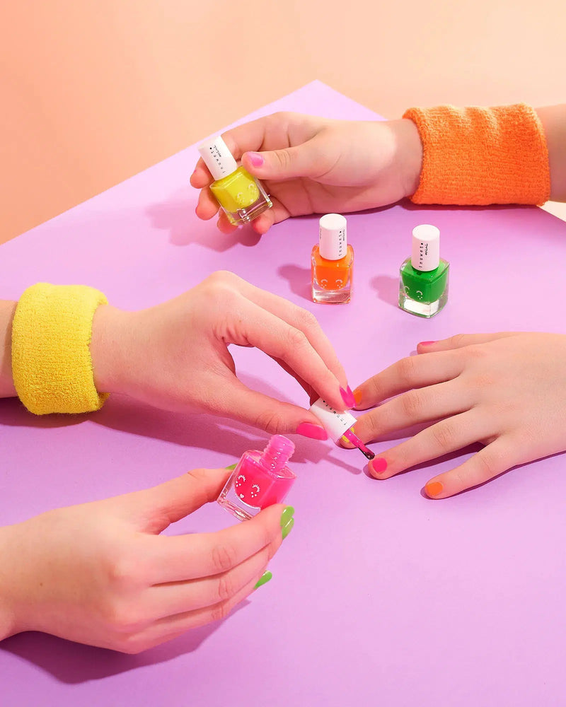 Inuwet Waterbased Nail Polish - Neon Orange