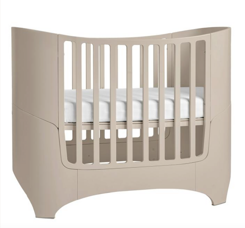 Leander Classic Baby Cot Cappuccino