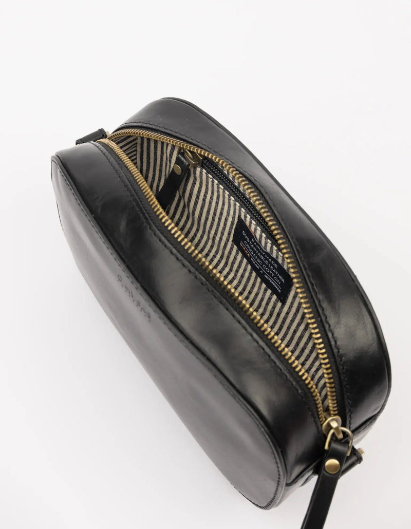 OMy Bag Maya Black Classic Leather