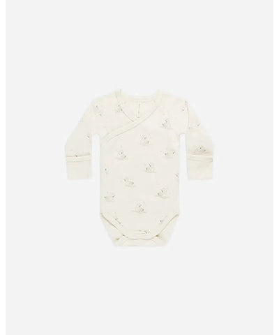 Quincy Mae Side Snap Bodysuit Swans ivory/swans