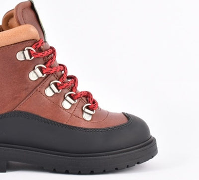 Rondinella Brown Boot Black/Red Veget