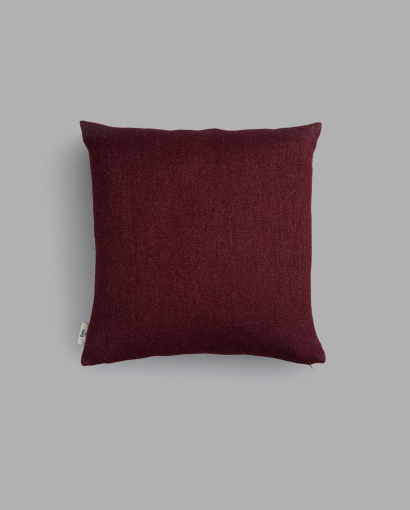 Roros Tweed Stemor Wine Cushion