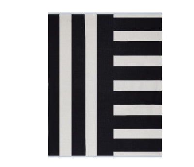 Sophie Home Enkel Throw: Mono