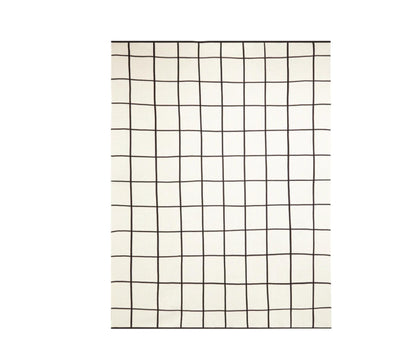 Sophie Home Grid Throw: Mono