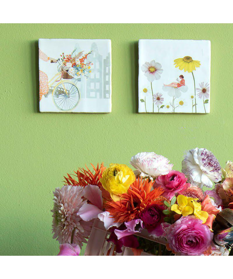 Storytiles Tegel Surrounded By Flowers