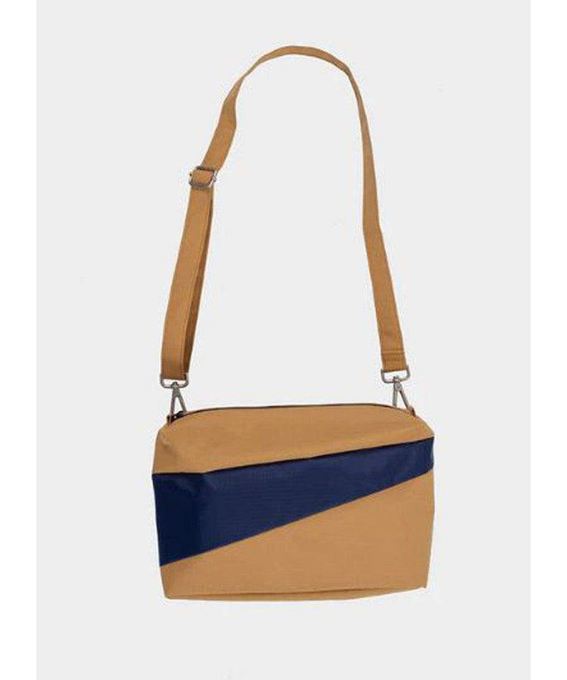 Susan Bijl The New Bum Bag Camel & Navy Medium