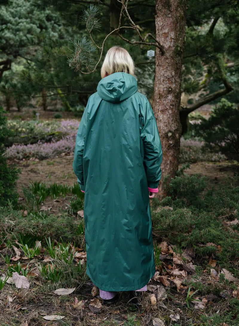 Susan Bijl The New Raincoat Pine