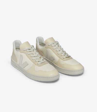 Veja Adult V-10 Chromefree Leather Multico Cashew Pierre