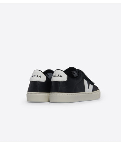 Veja Small Esplar Chromefree Black/White