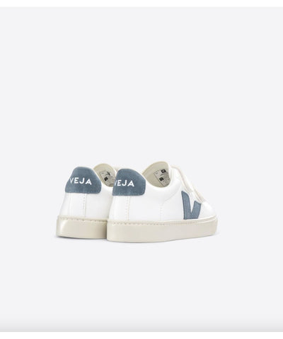 Veja Small Esplar Chromefree White California