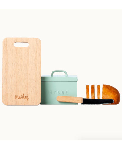 Maileg Miniature Bread Box w. Cutting Board